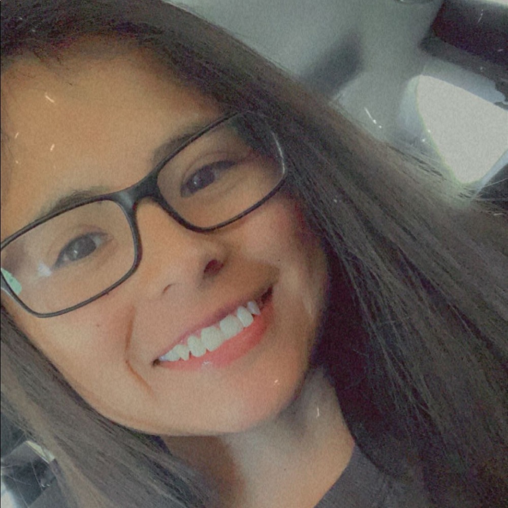 Meet your Posher, Vanesa